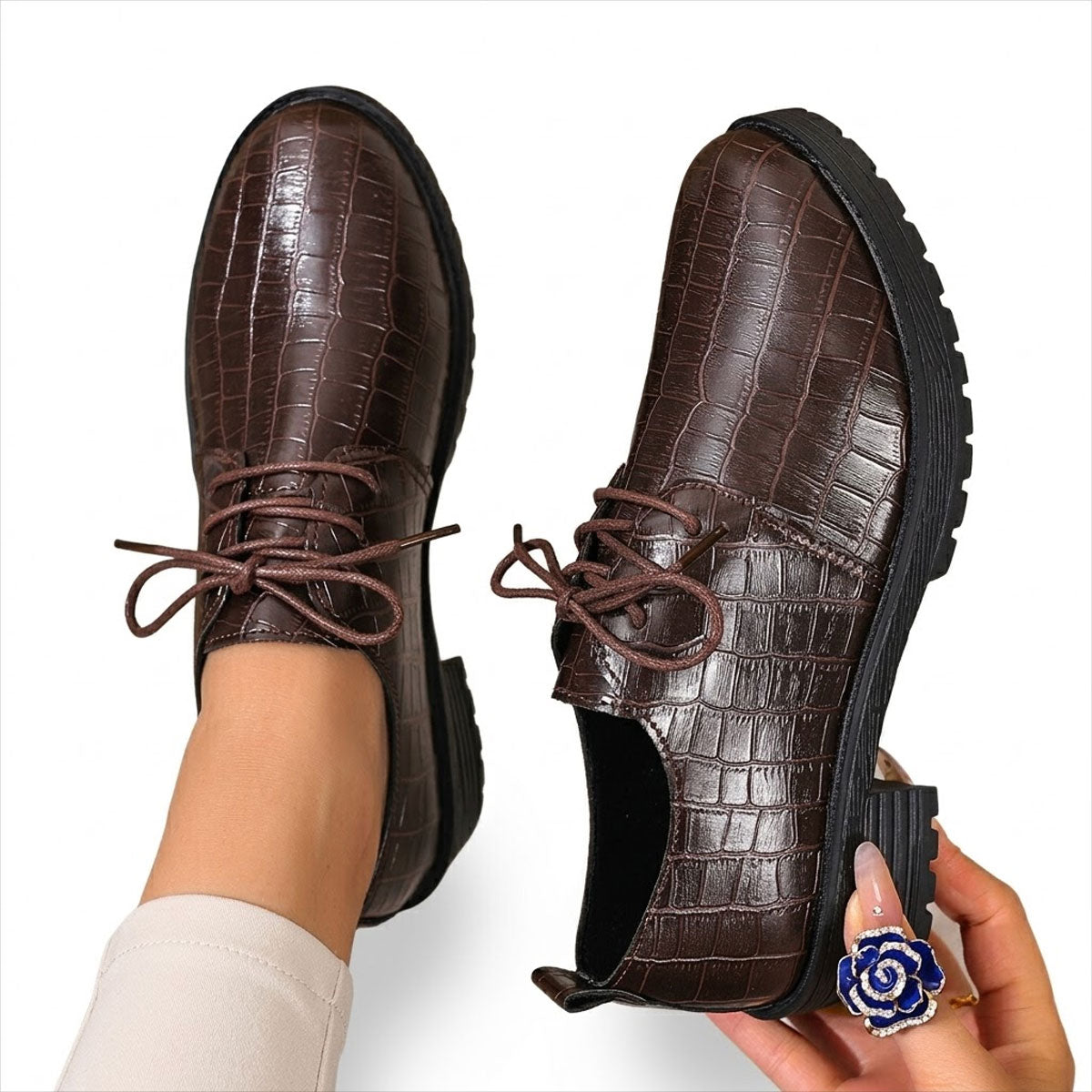 Women's Croc-Effect Leather Oxford Shoes Corvine